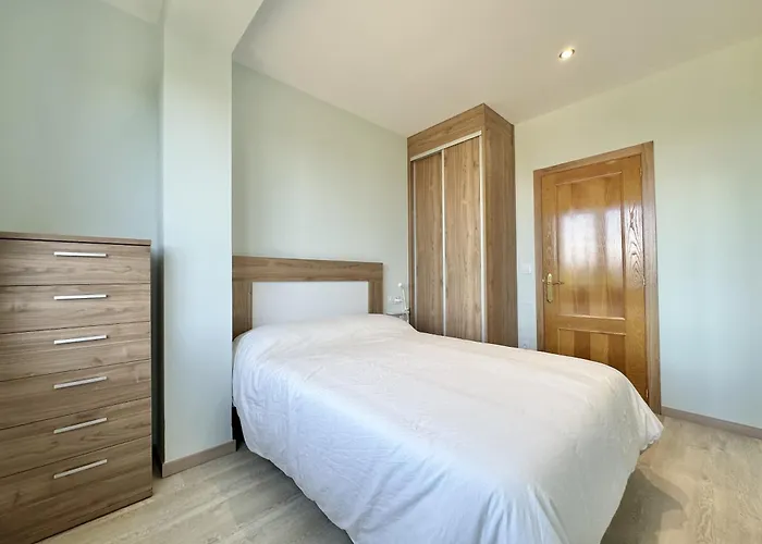 アパート Front I *